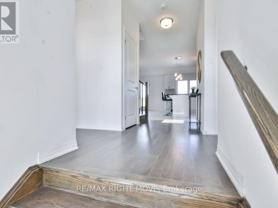 3721 QUAYSIDE DRIVE, Severn (West Shore)