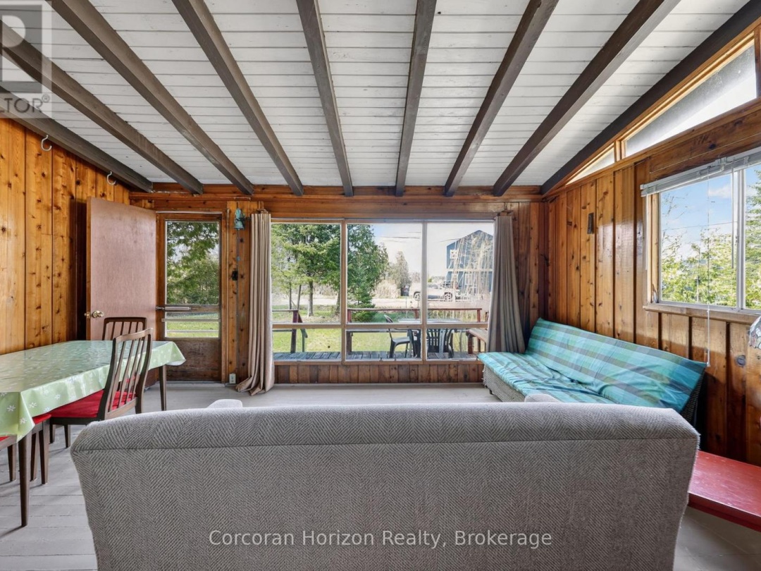 26 WATERSIDE DRIVE, Georgian Bay