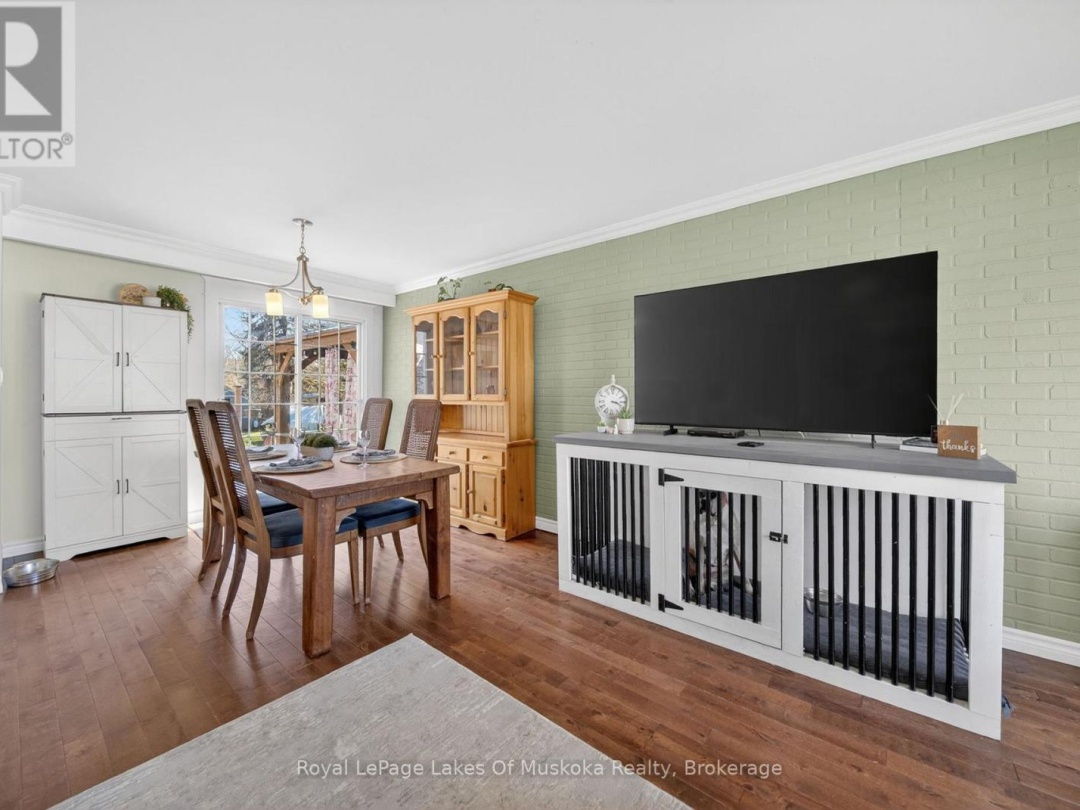 271 LAKELAND CRESCENT, Brock (Beaverton)