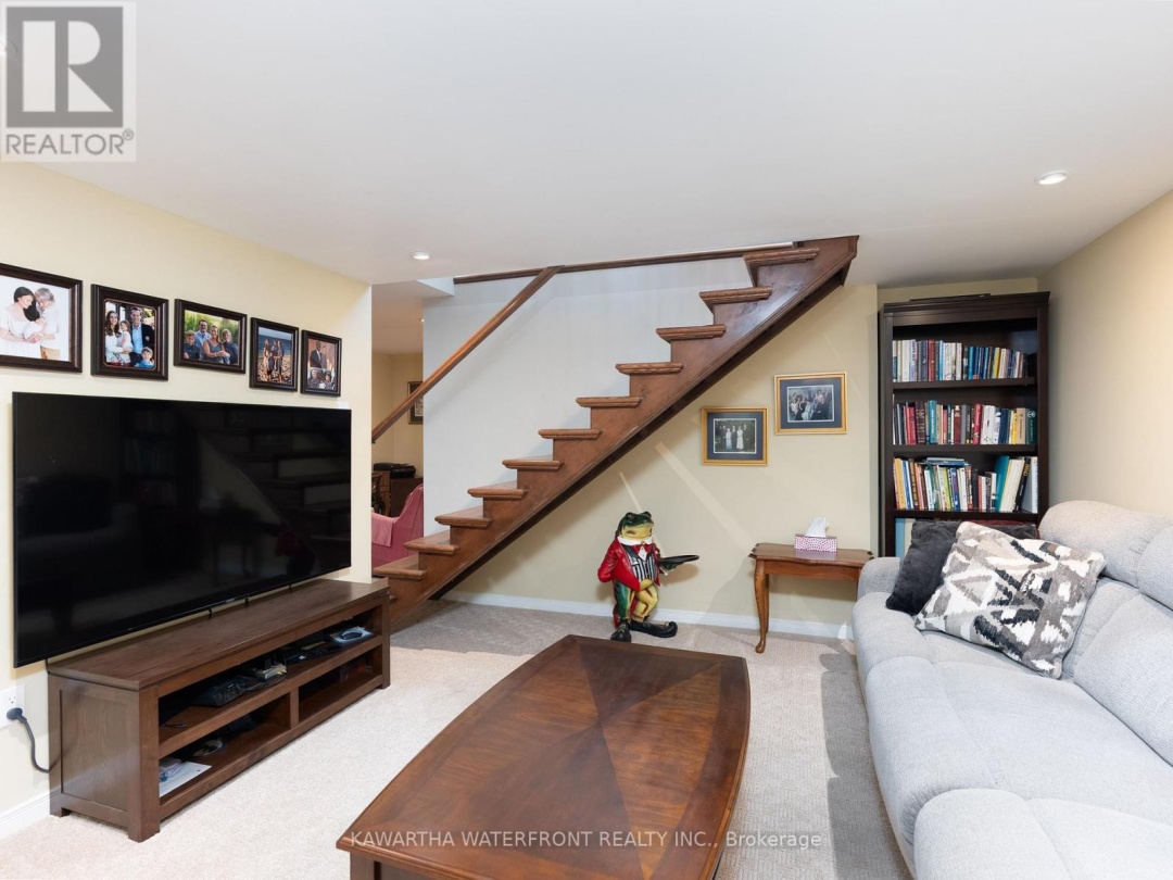 48 MAPLE AVENUE, Balsam Lake