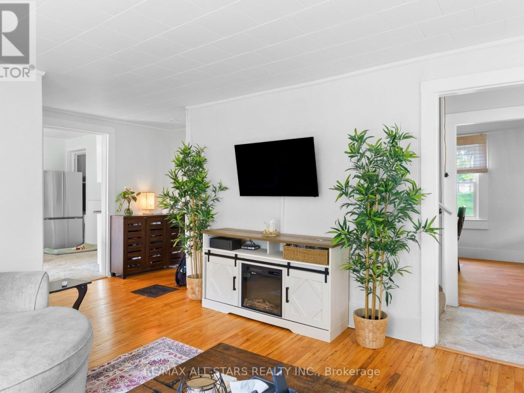 155 COLBORNE STREET, 