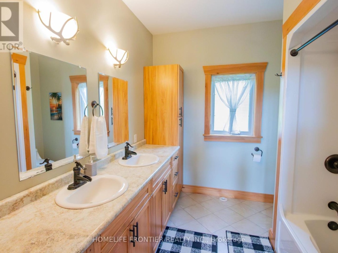 1019 SILK LANE, 