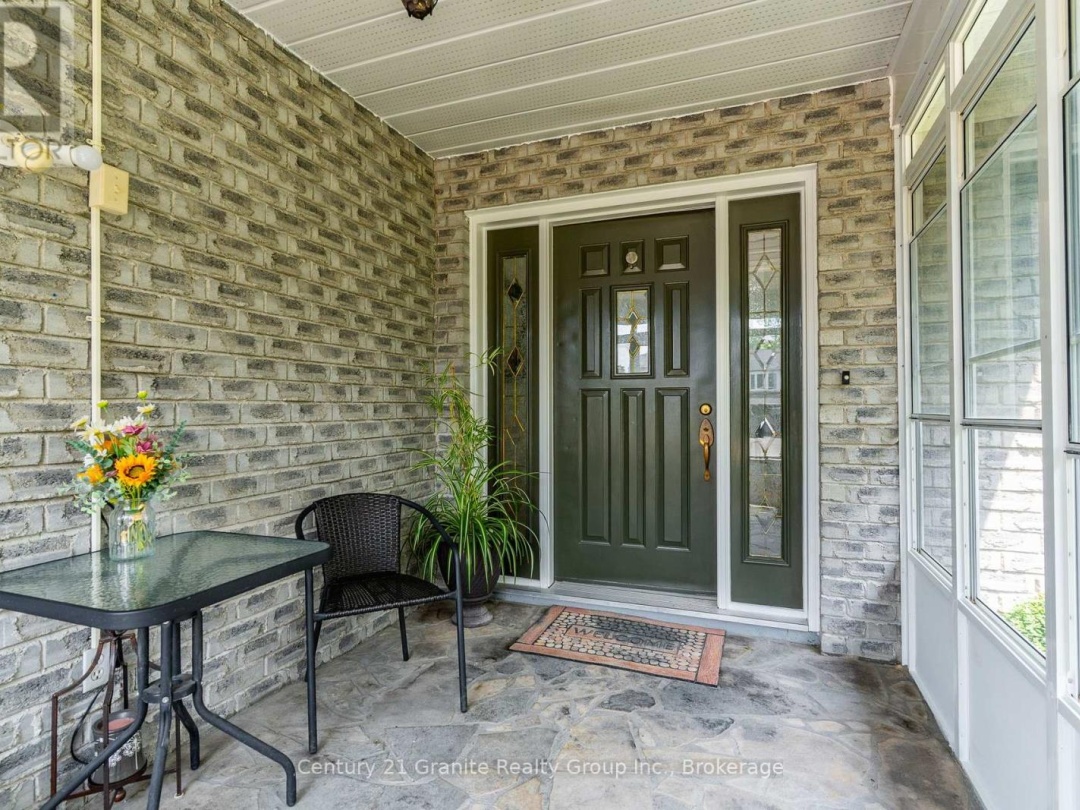 4 BIRCH CRESCENT, 