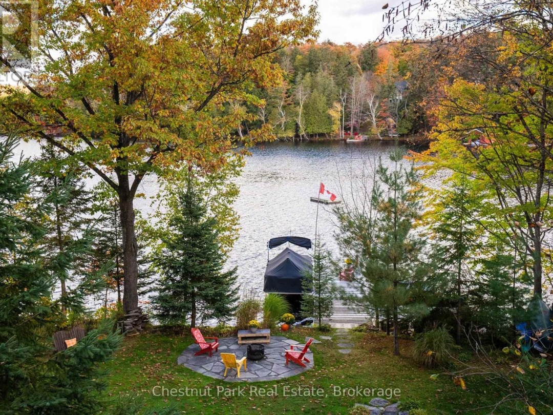 527 HARP LAKE ROAD, Harp Lake