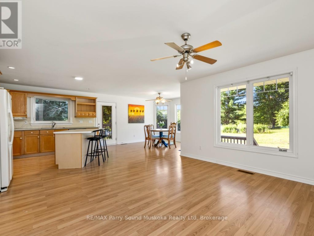 149 WILLIAM STREET, Seguin River