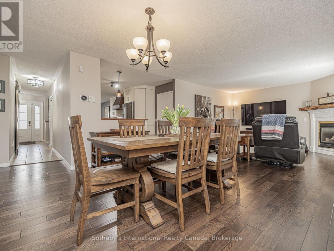 35 PINERIDGE GATE, Gravenhurst (Muskoka (S))