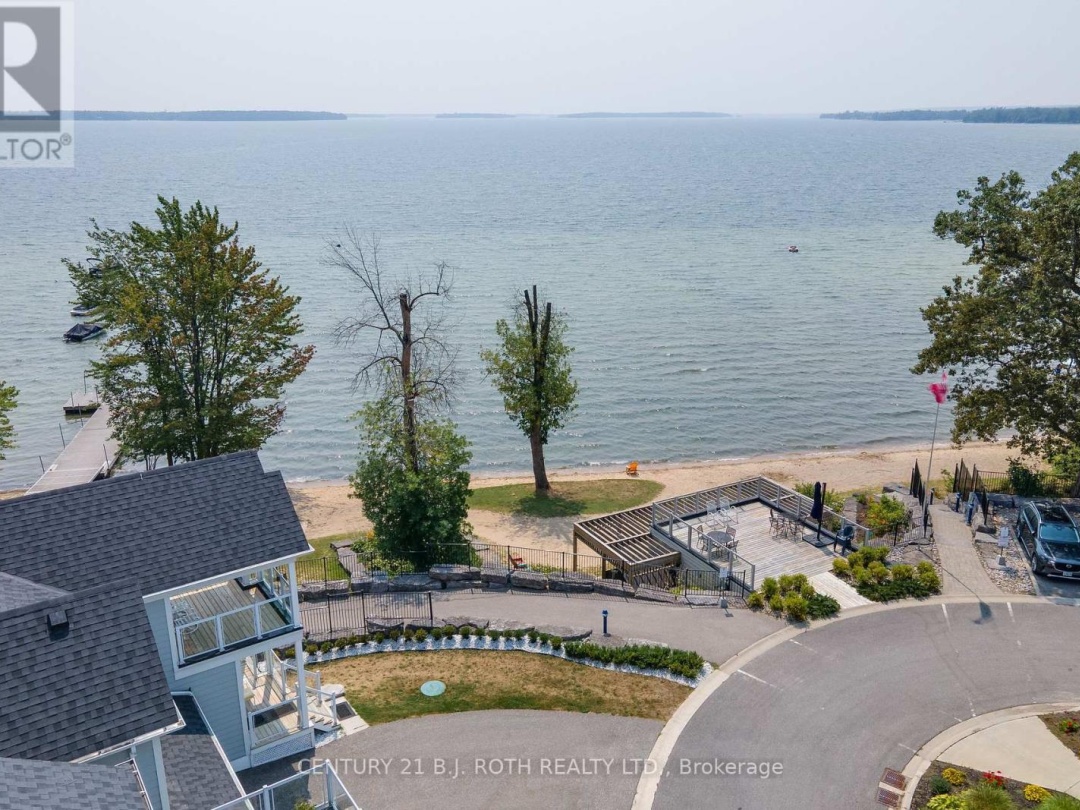 3327 SUMMERHILL WAY N, 