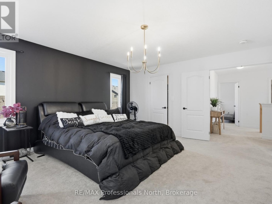 75 EAGLECREST AVENUE, Huntsville (Chaffey)