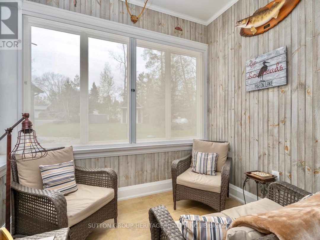 58 PIRATES GLEN DRIVE S, Pigeon Lake