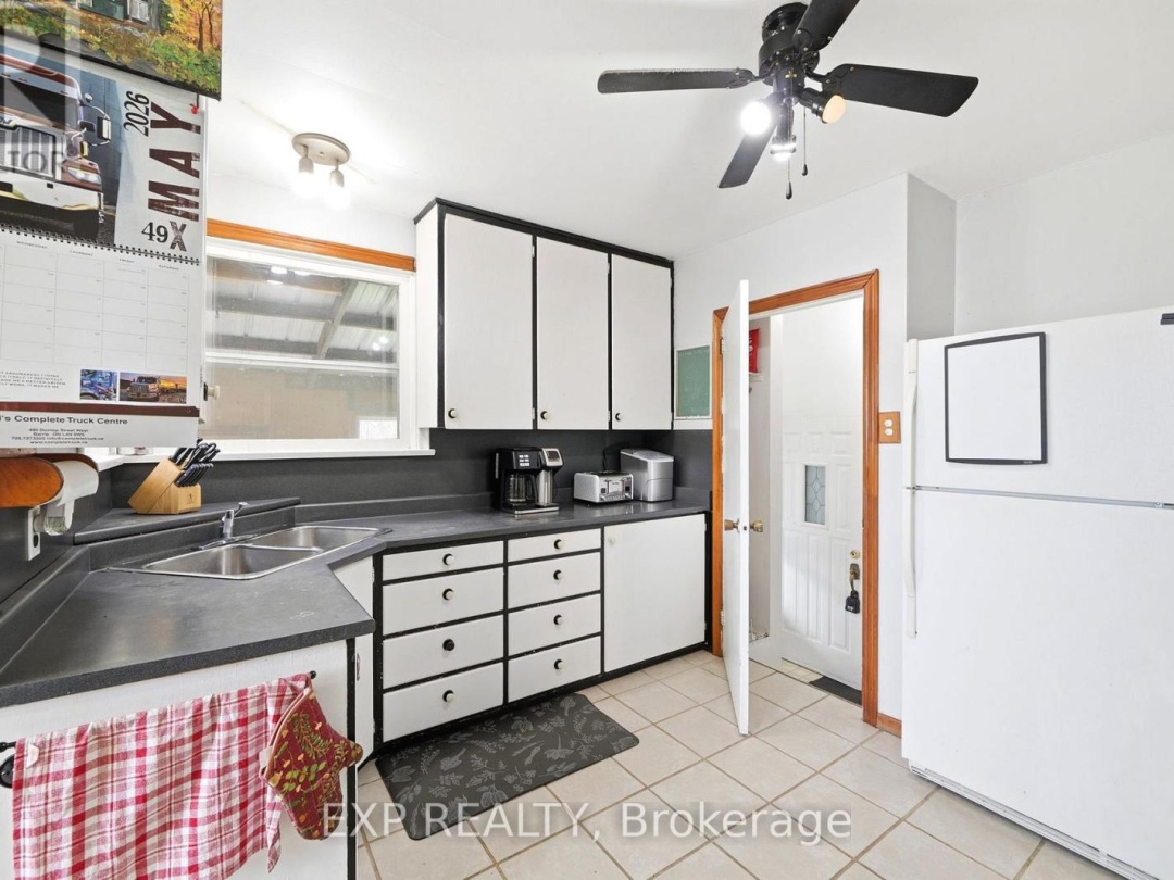 4142 STEWARTS LANE, Severn