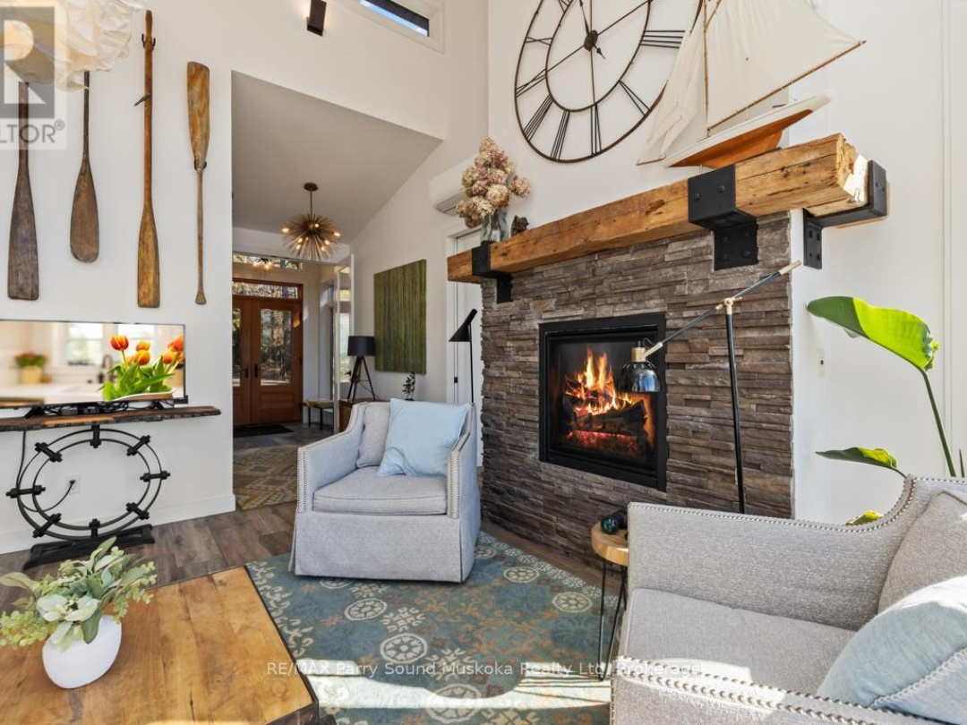 1201 GEEWADIN ROAD, Georgian Bay