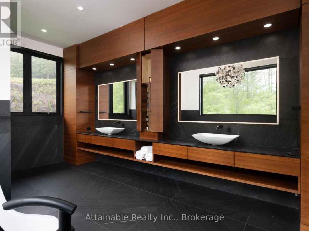 300 WEST BROWNS ROAD, Fairy Lake