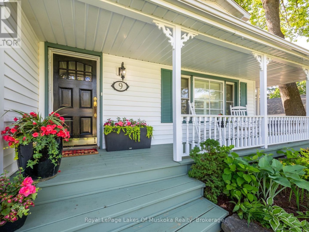 9 MOUNTVIEW AVENUE, Muskoka River