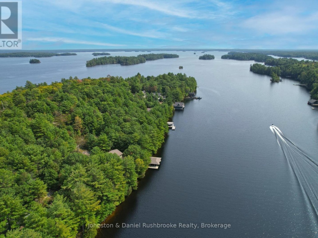 27 ISLAND 35LM (MILLER ISLAND), Lake Muskoka