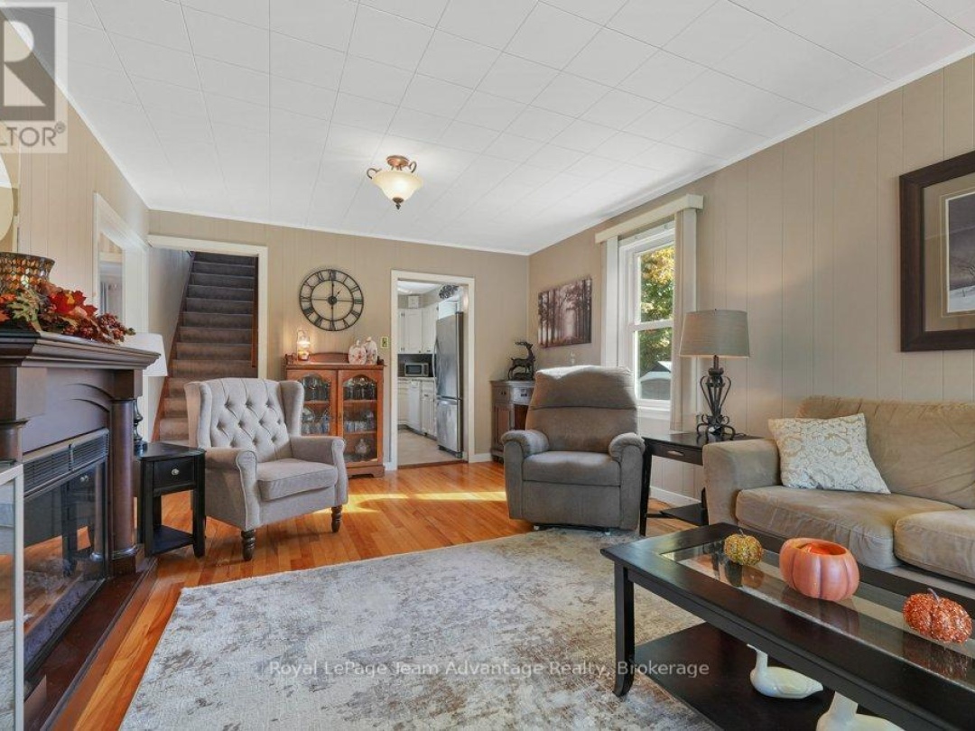 43 HILLCREST AVENUE, 