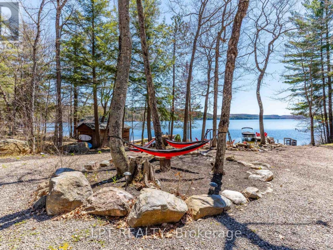 1369 HIPKISS DRIVE, Haliburton Lake