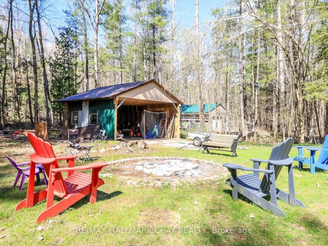 4062 WAINMAN LINE, Severn (Bass Lake)