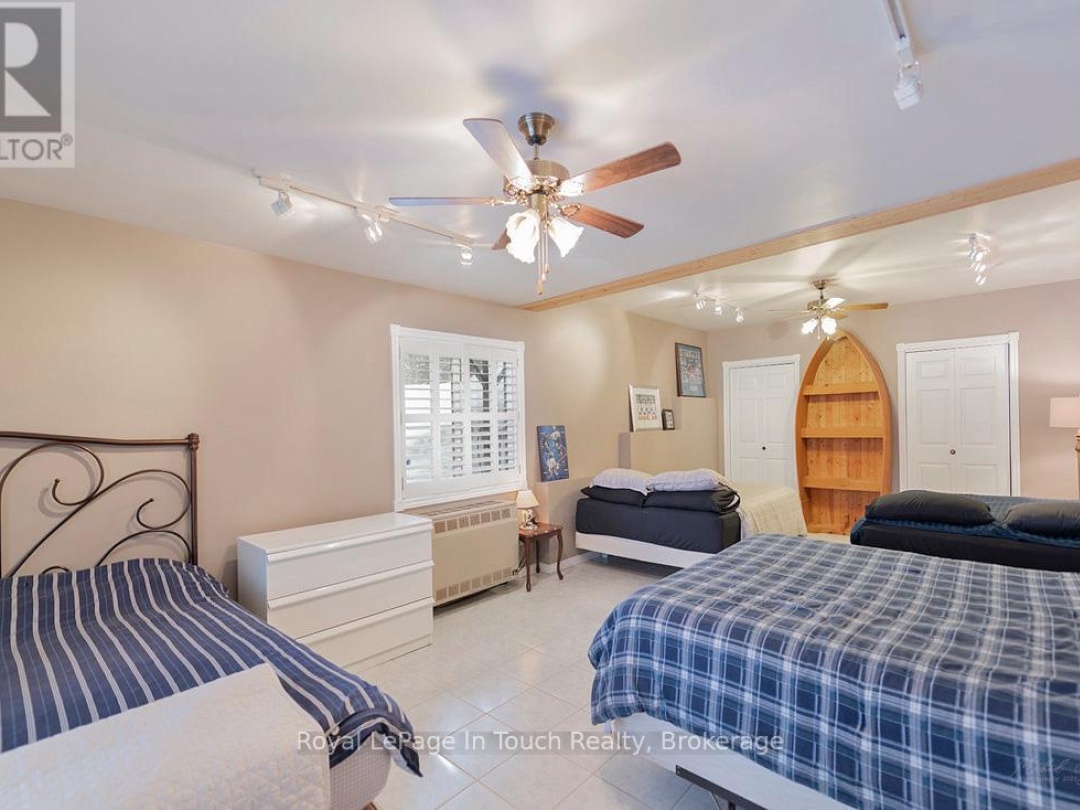 285 CROOKED BAY ROAD, Georgian Bay (Baxter)