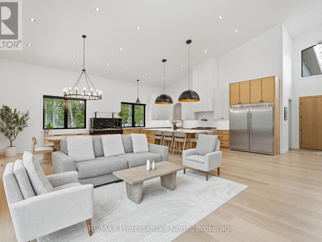 1192 HIGH FALLS ROAD, Muskoka River