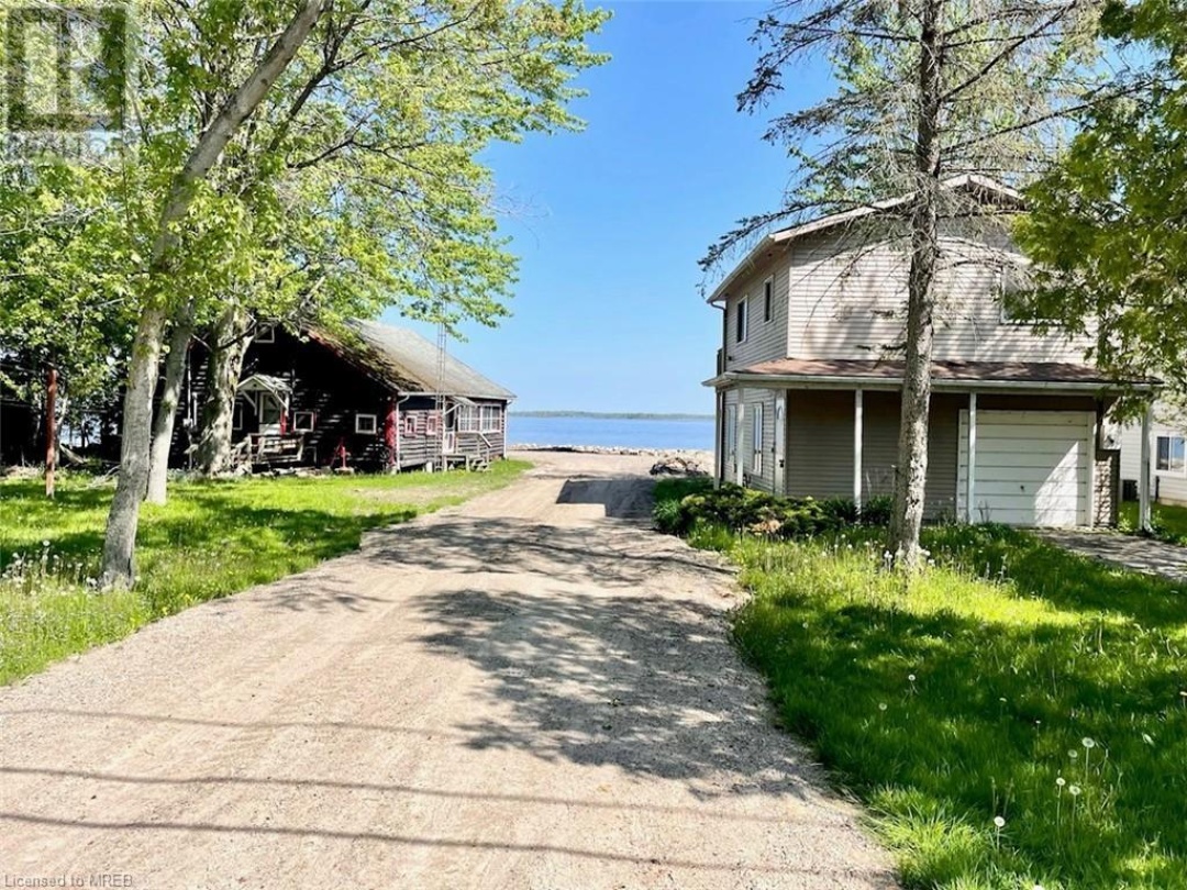 264 Robins Point Road, Georgian Bay