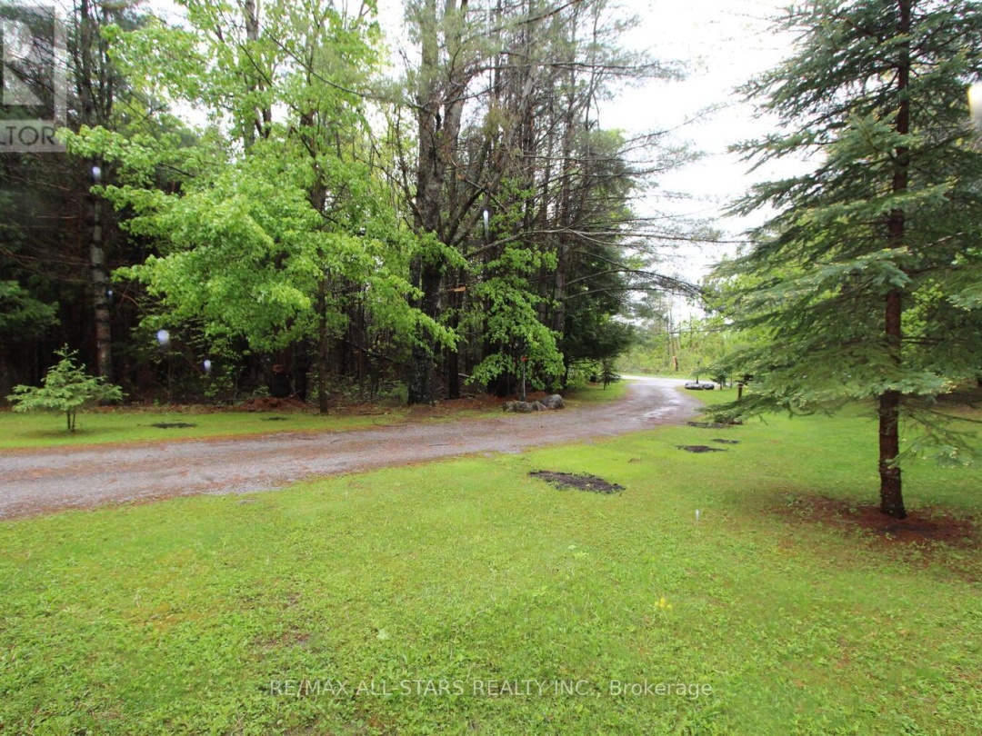 33 TATES BAY ROAD, Trent Lakes