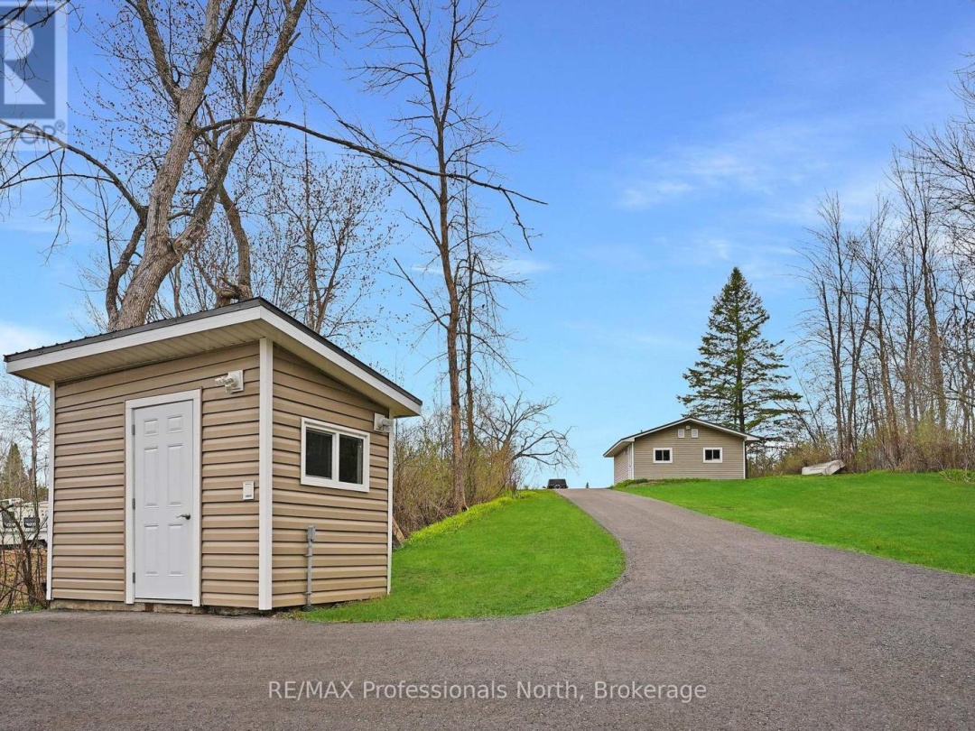7254 HIGHWAY 35, Shadow Lake