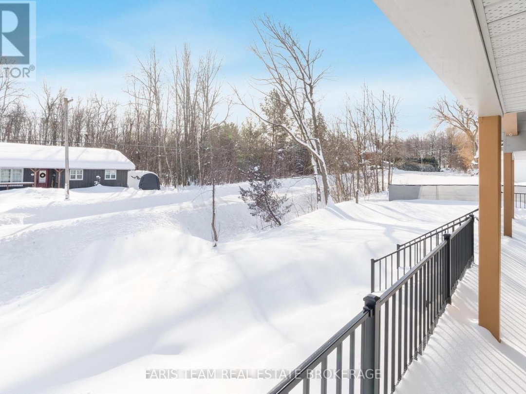 550 SECOND AVENUE, Tay (Port McNicoll)