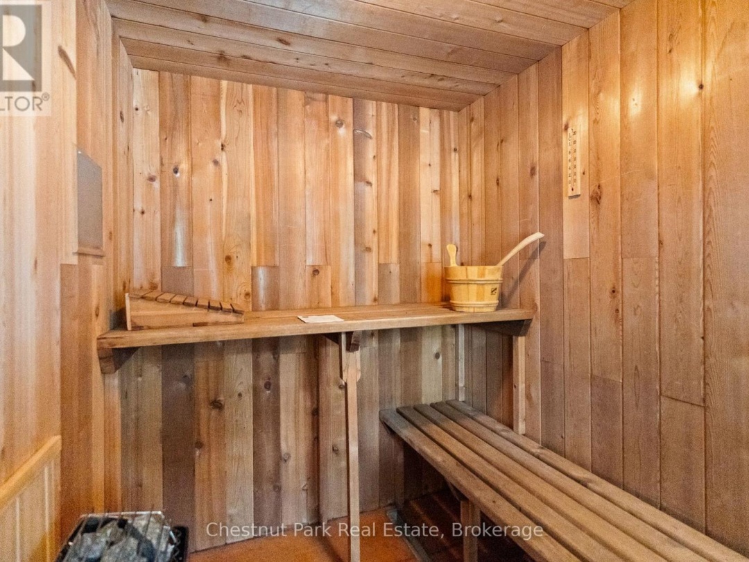 1173 WATTS ROAD, Kennisis Lake