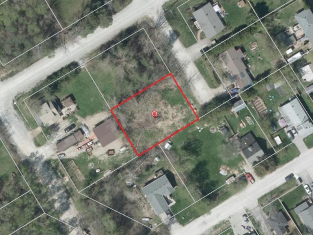 564 KEEWATIN AVENUE, Tay (Port McNicoll)