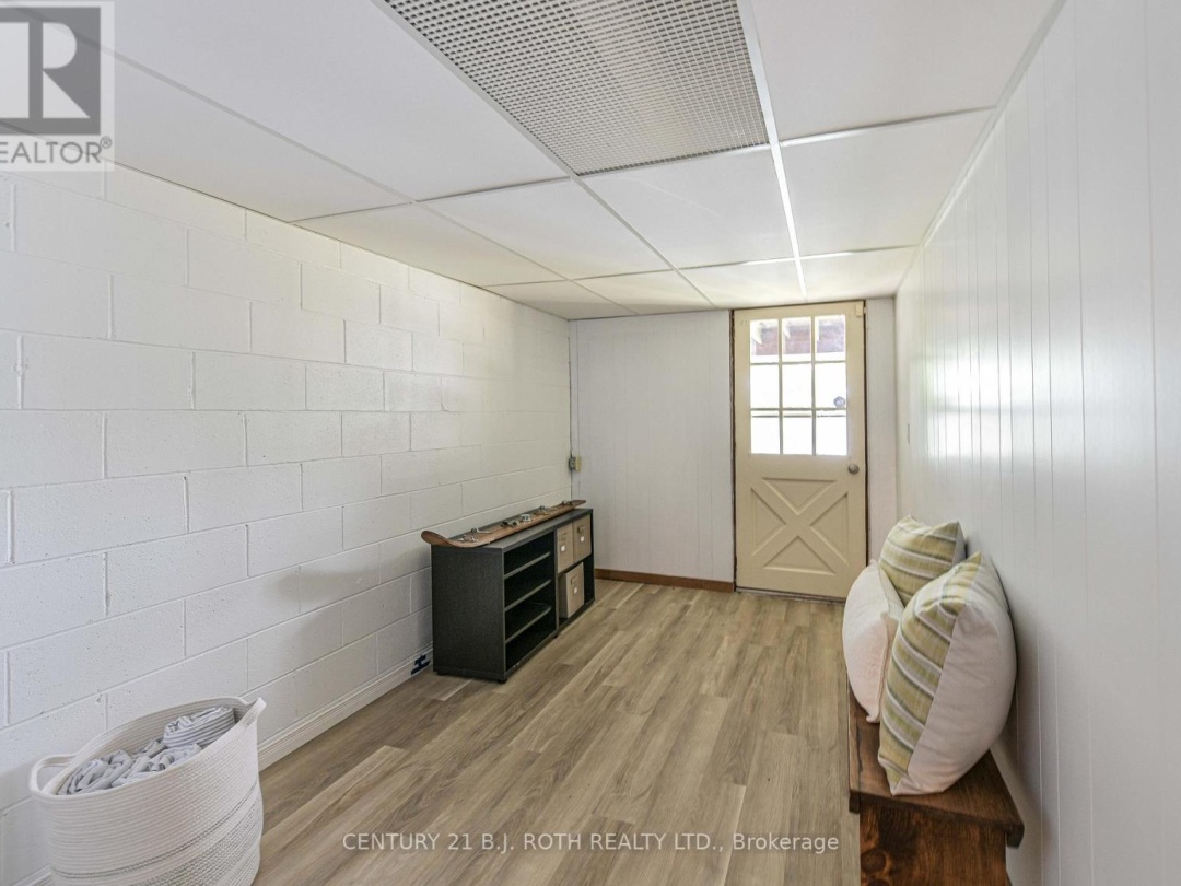 71 CAMPBELL BEACH ROAD, Dalrymple Lake