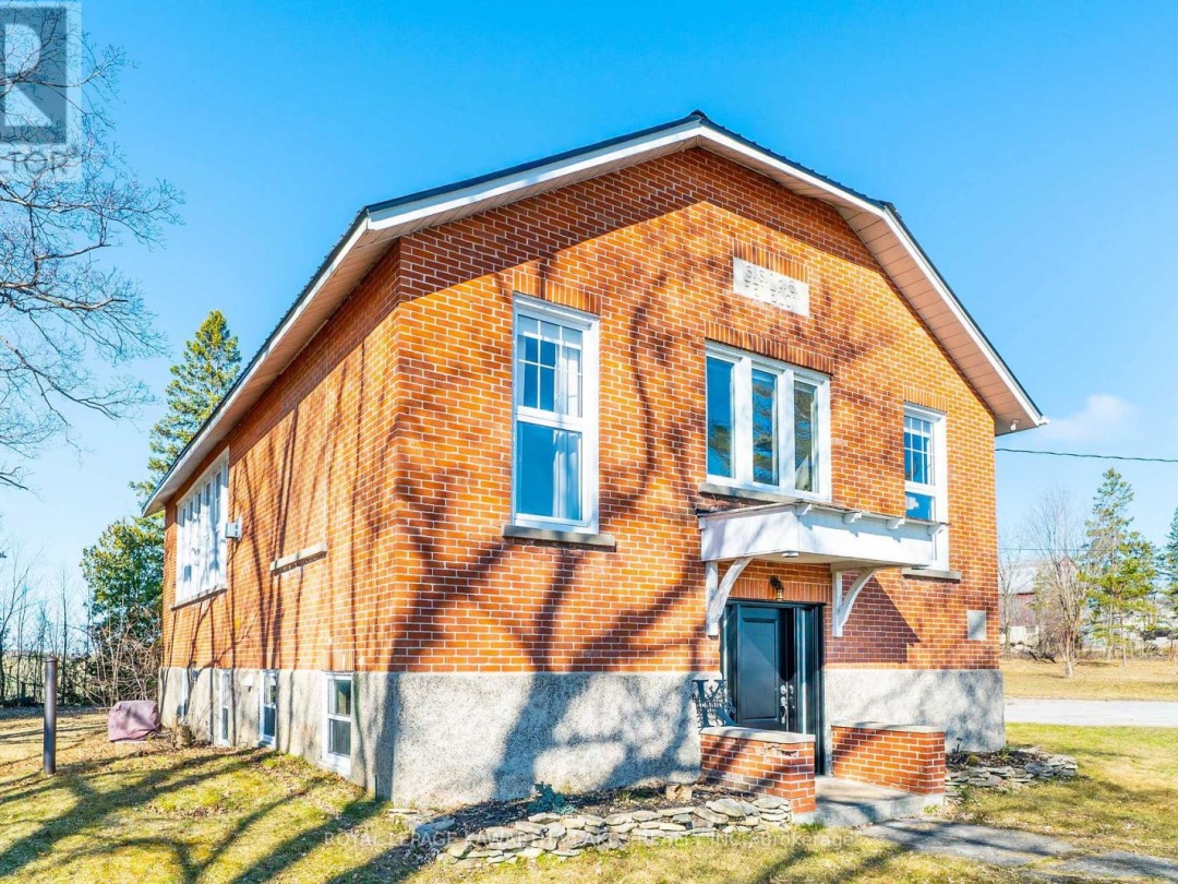 5393 35 HIGHWAY, Kawartha Lakes (Fenelon)