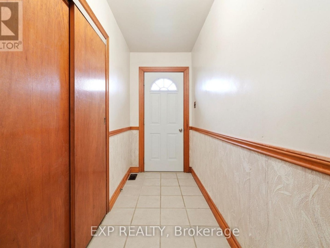 4142 STEWARTS LANE, Severn