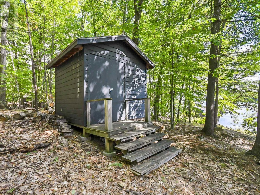 520 BROWNING ISLAND, 
