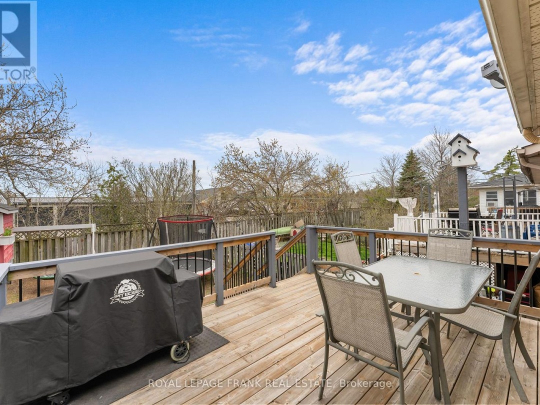21 BIRCH CRESCENT, Kawartha Lakes (Bobcaygeon)