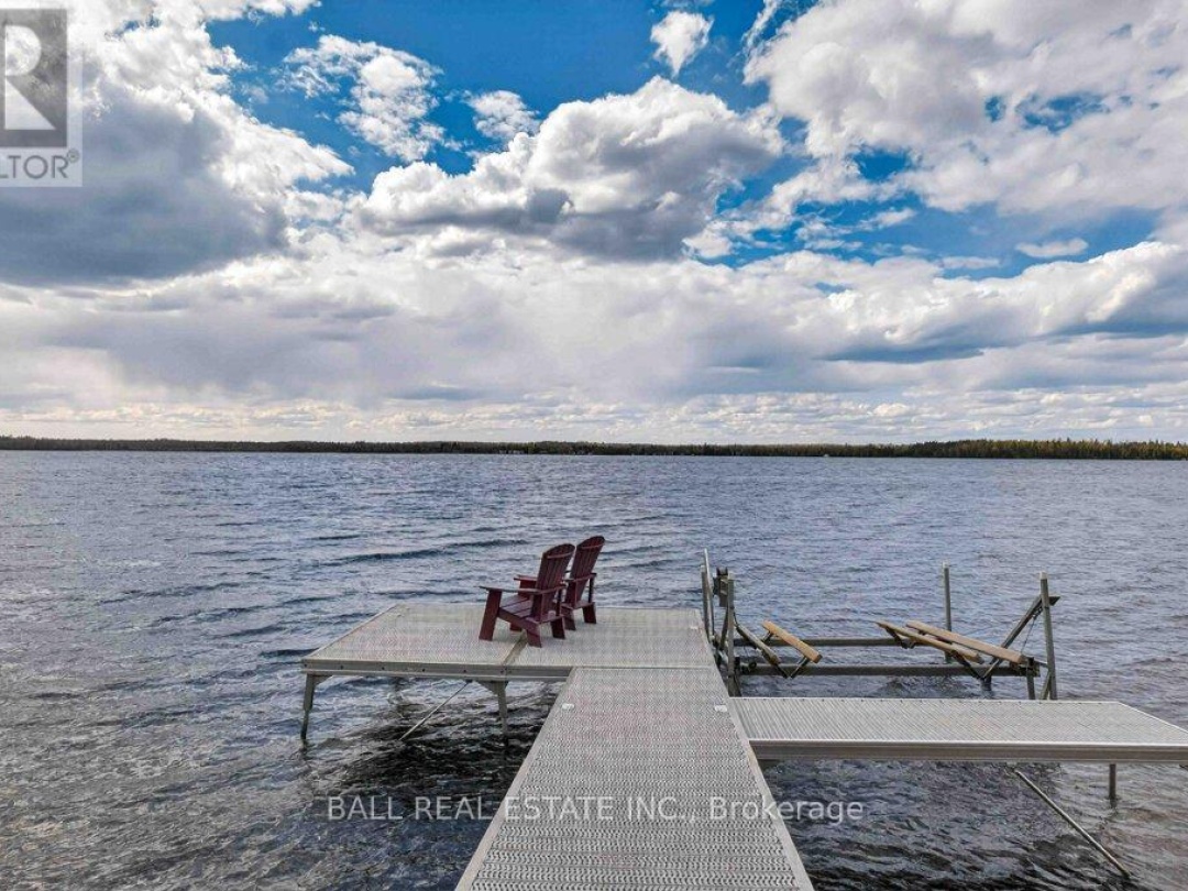 769 CEDAR GLEN ROAD, Sturgeon Lake