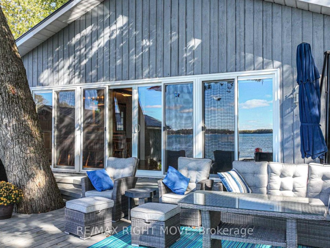 4350 PLUM POINT ROAD, Lake Simcoe