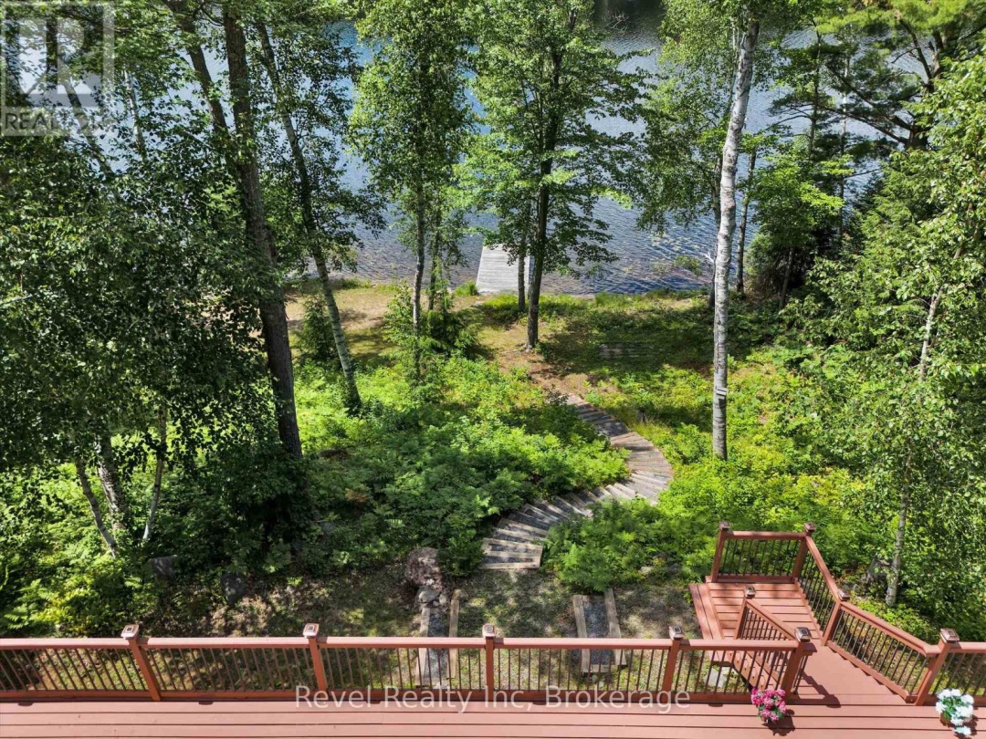 1022 BIRD LAKE CRESCENT, Bird Lake