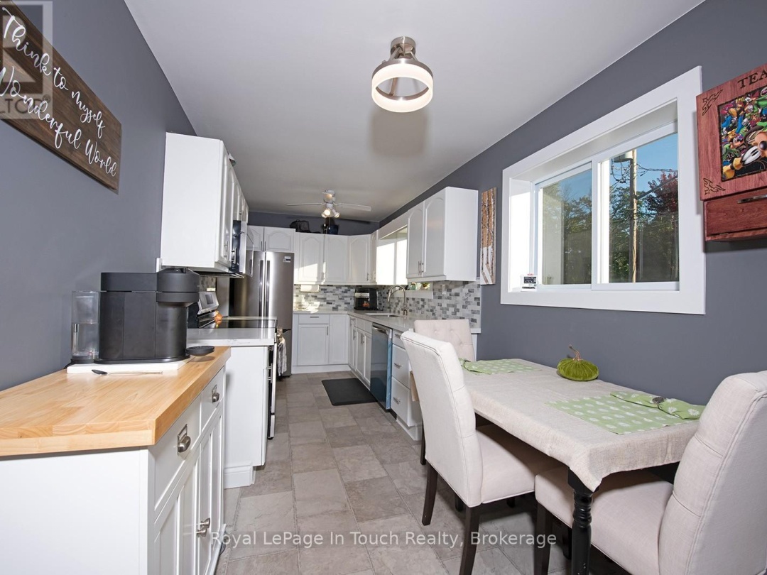 8 CYRIL MARTIN PLACE, 