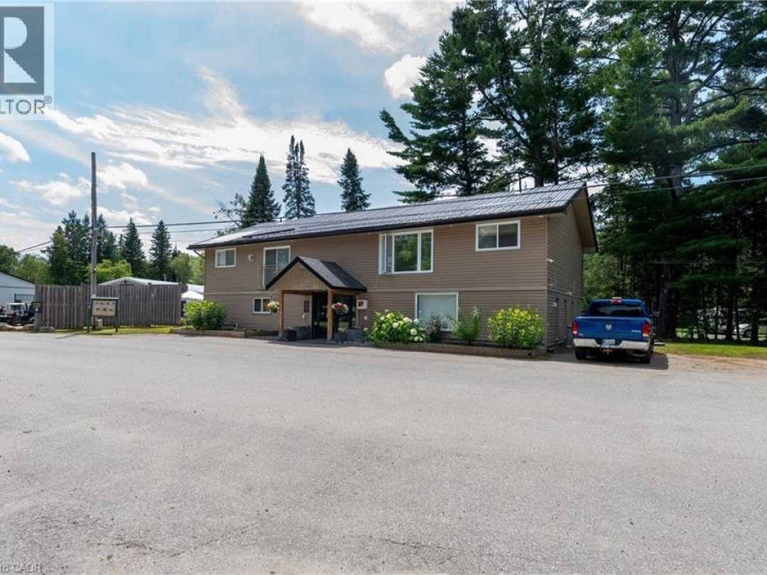 85 HUTCHINSON BEACH Road Unit# B56, Deer Lake