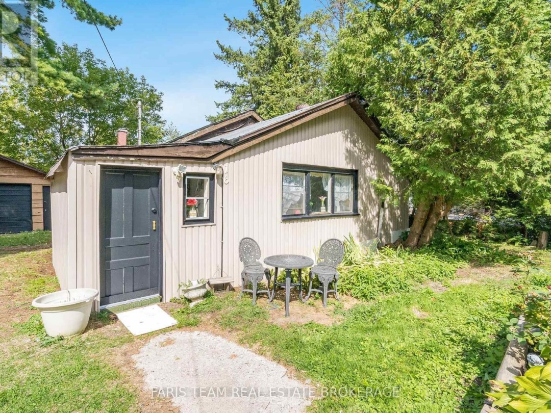 16 WATERSIDE DRIVE, 
