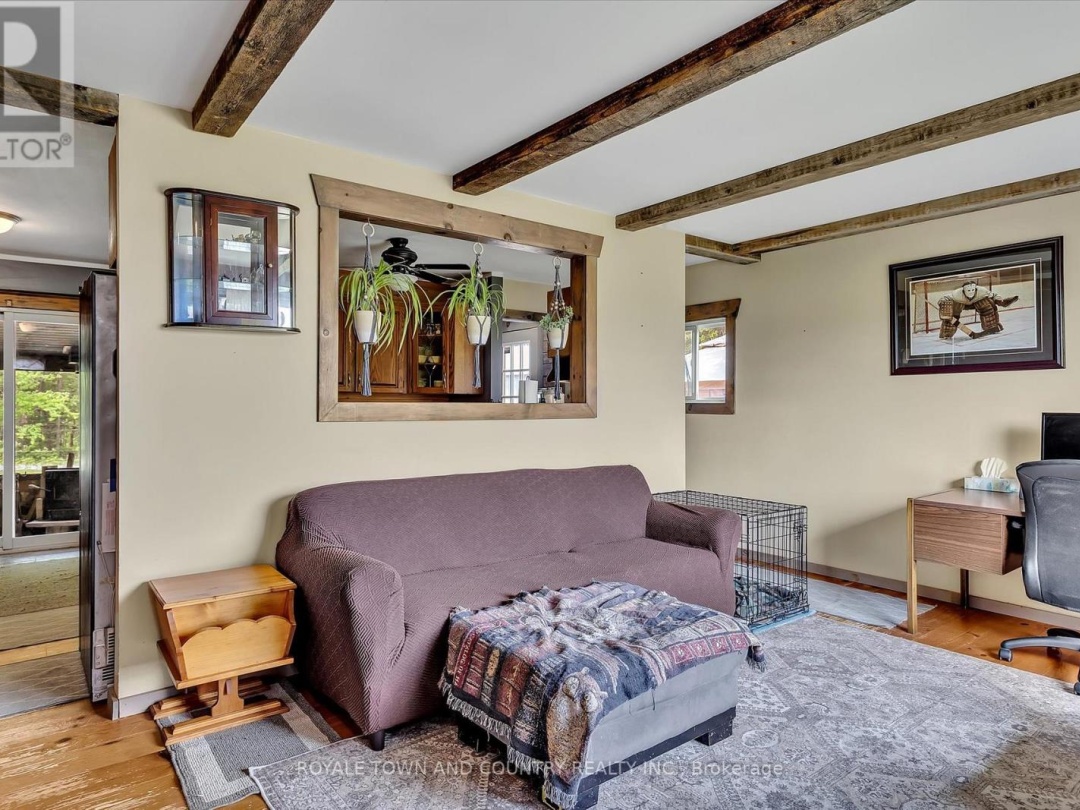 1042 TWEED DRIVE, Highlands East (Glamorgan)