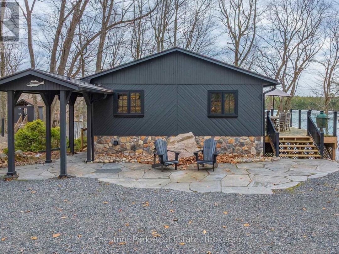 305 SALMON LAKE ROAD, Salmon Lake