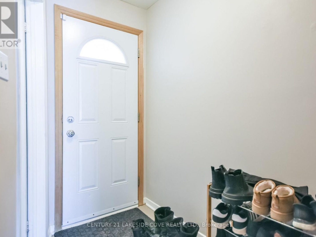18 - 67 FITTONS ROAD E, Orillia