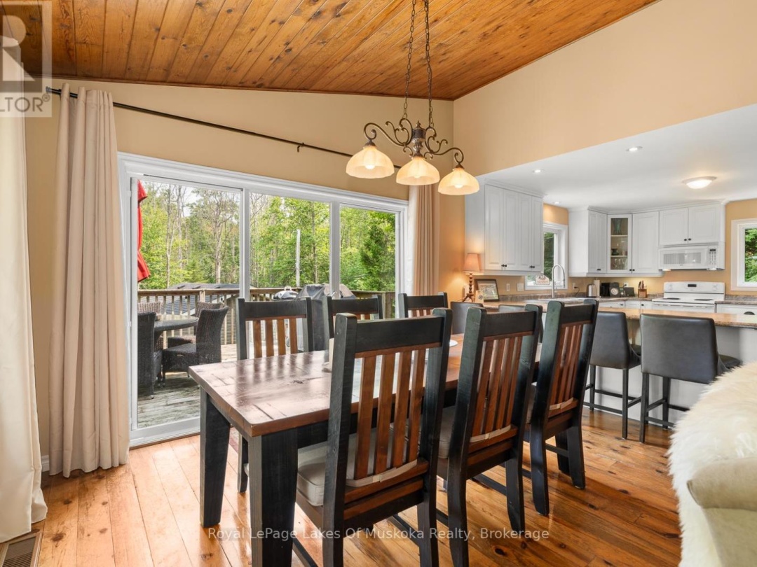 1484 SHANGRILA ROAD, 