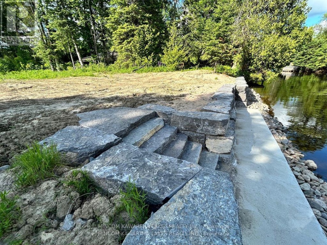 165 CEDARPLANK ROAD, Burnt Lake