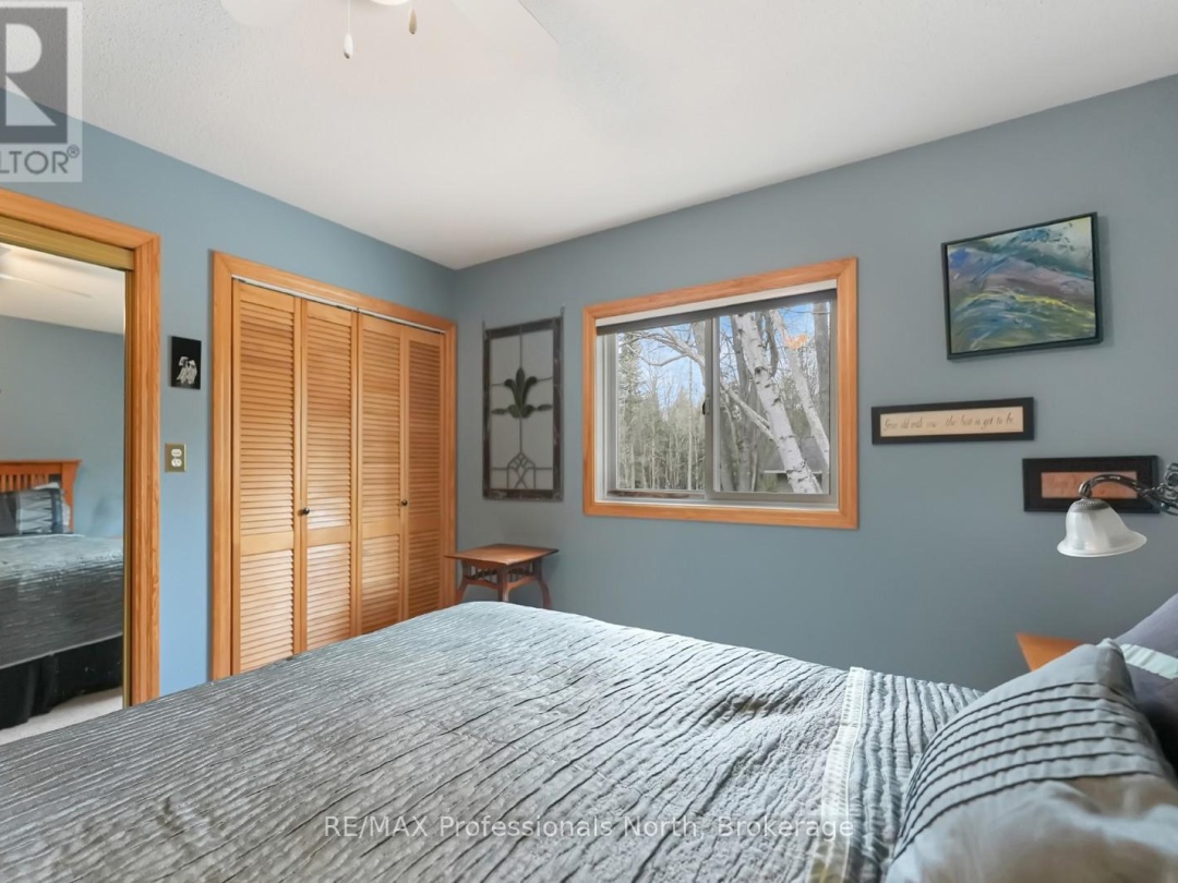 1157 BETWEEN LAKES TRAIL, Soyers Lake