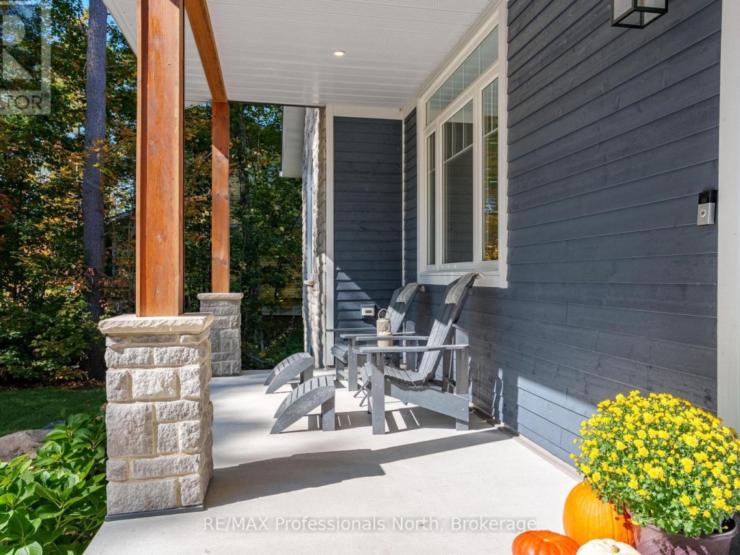 1034 XAVIER STREET, Gravenhurst (Morrison)