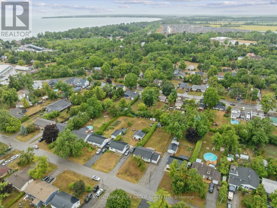 276 CHURCH STREET, Lake Simcoe