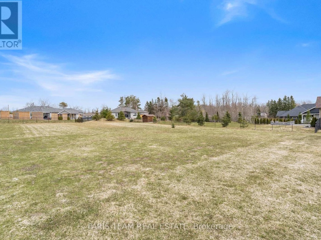 5 BREANNA BOULEVARD, Oro-Medonte (Prices Corners)