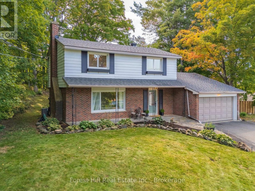 1 MAPLECREST COURT, Huntsville (Chaffey)
